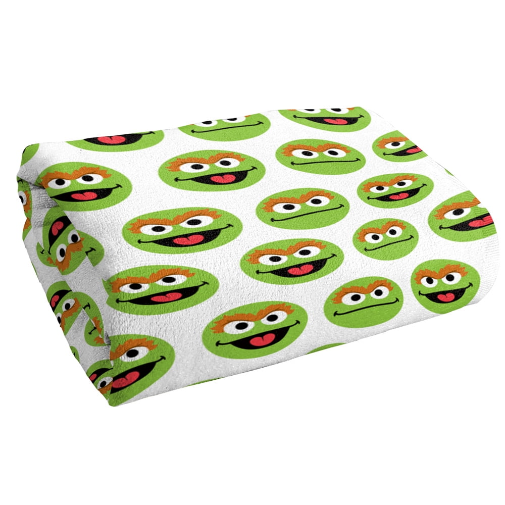 Sesame Street Simple Oscar Pattern Officially Licensed Beach Towel 30' X 60'