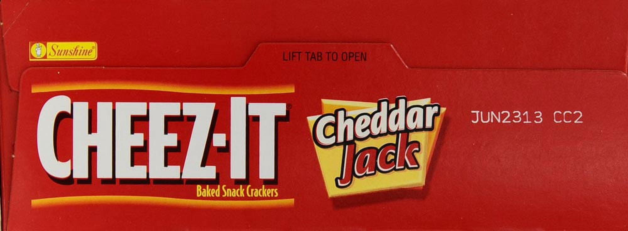 Cheez It Baked Cheddar Jack Snack Crackers, 13.7 Oz.