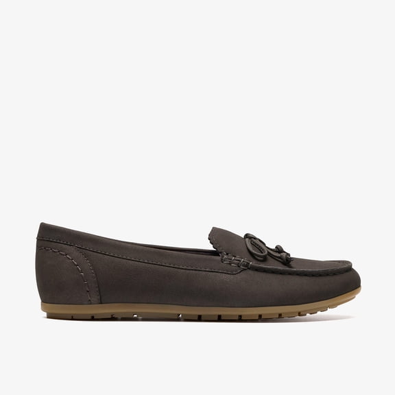 Clarks Womens Elliotte Sail Loafers