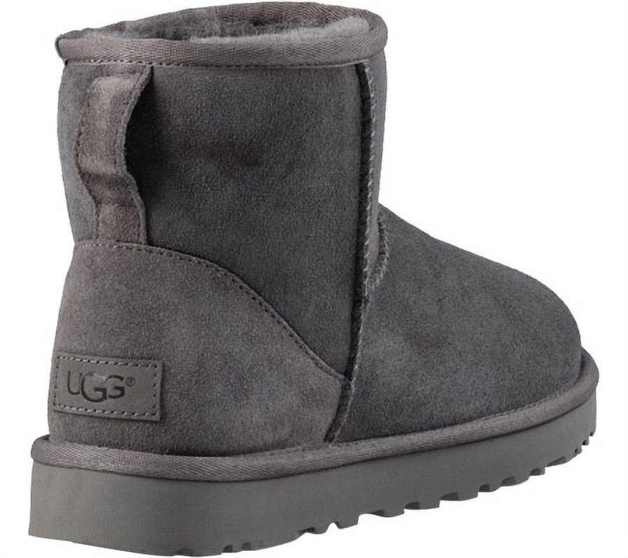Ugg Women's Classic Mini II Boot, Black, Water Repellent