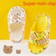 thumbnail image 4 of Pantuflas para niños con dibujos de osos para niñas, antideslizantes, con fondo suave, para el baño, para interiores y exteriores, de verano, 4 of 6