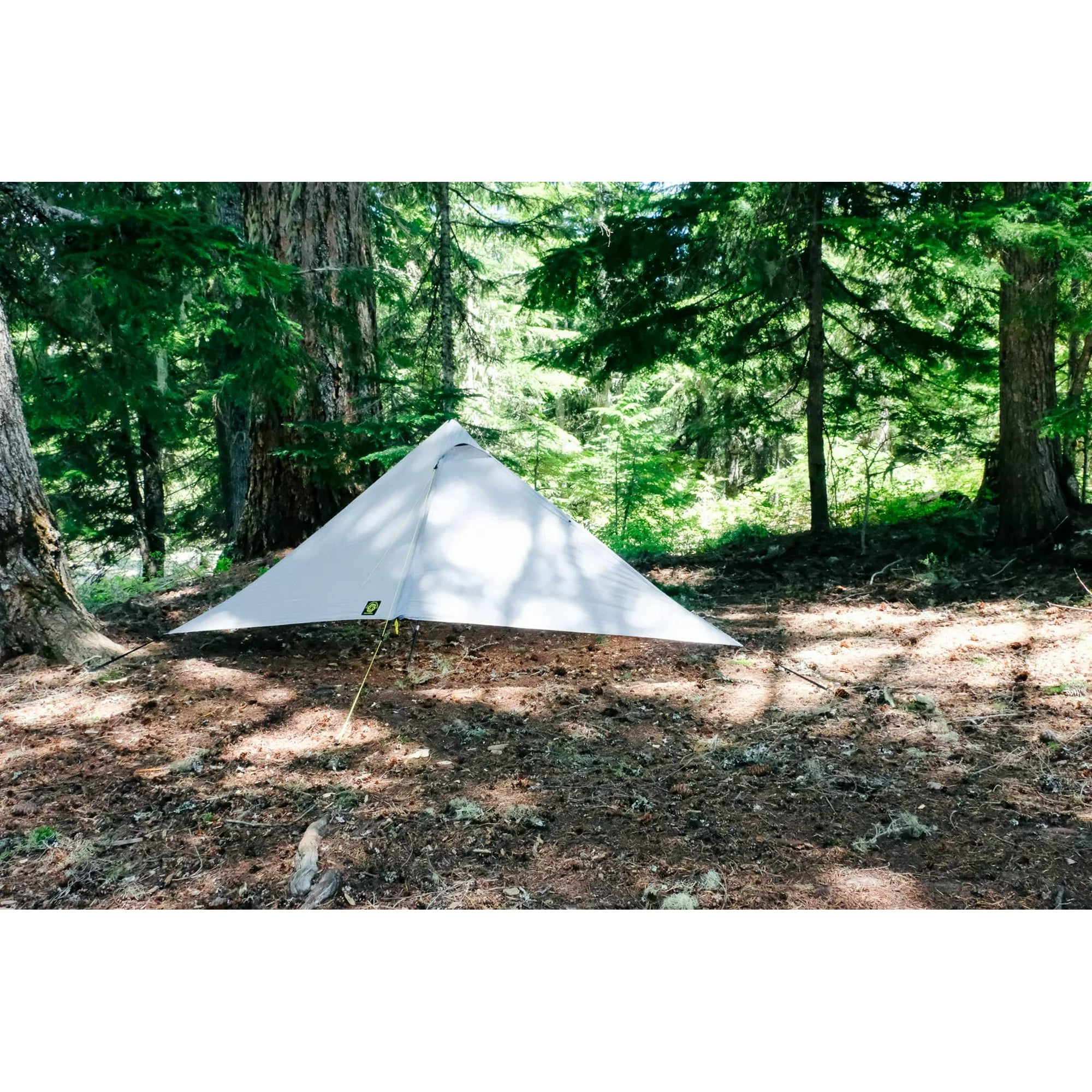 テント・タープ Deschutes Ultralight Backpacking Tarp Deschutes One Person Backpacking Tarp - Six Moon Designs