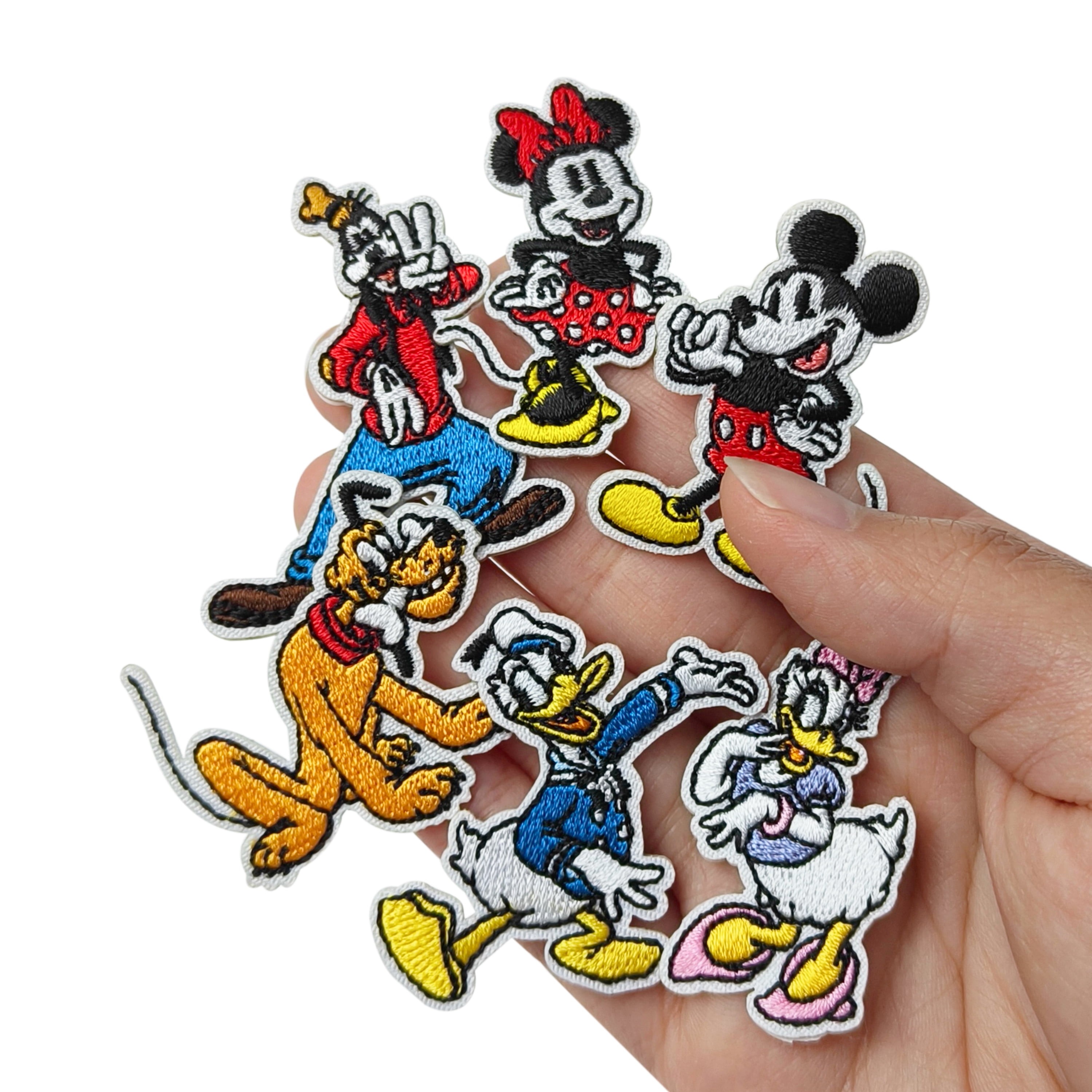 6PK Disney (Mickey Mouse, Minnie Mouse, Donald Duck, Daisy Duck, Goofy, Pluto) Embroidered Iron-On Applique Patches