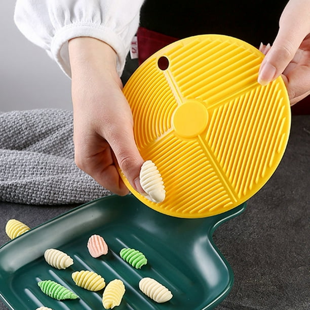 Coiry Plastic Pasta Washboard Macaroni Gnocchi Maker Board Cutter