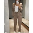 thumbnail image 3 of Conjunto Deportivo Dos Piezas para Mujer: Top Larga con Cuello en V y Botones,y Pantalones Deportivos.Conjunto Moderno para Estar en Casa,Ideal para Otoño e Invierno.Marrón L, 3 of 5