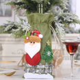 thumbnail image 3 of 4 adornos navideños, funda para botella de vino con cordón de arpillera y nieve, bolsa para botella de vino con muñeco de cuadros, 3 of 5