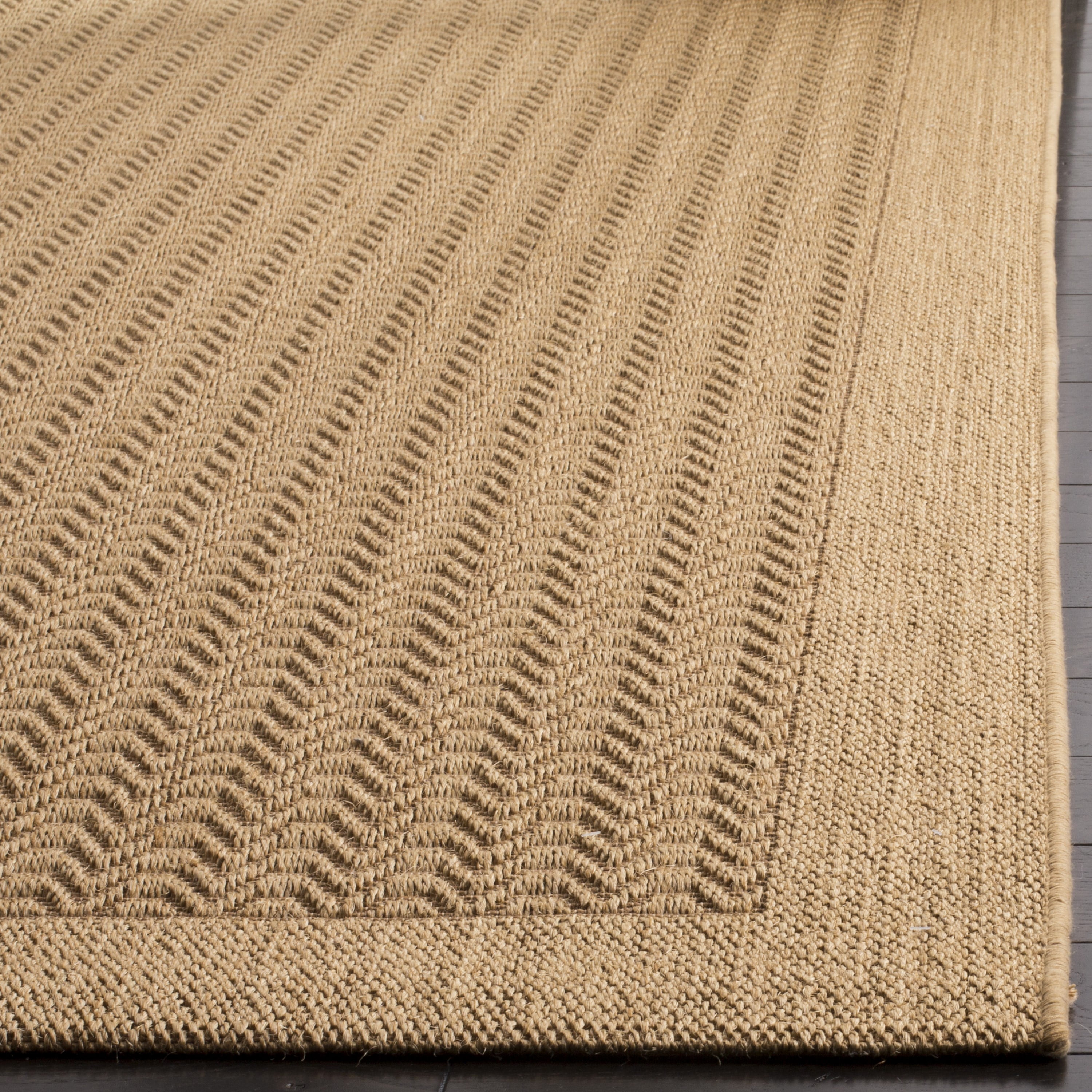 SAFAVIEH Palm Beach Adalyn Geometric Area Rug, Maize, 8' x 10'