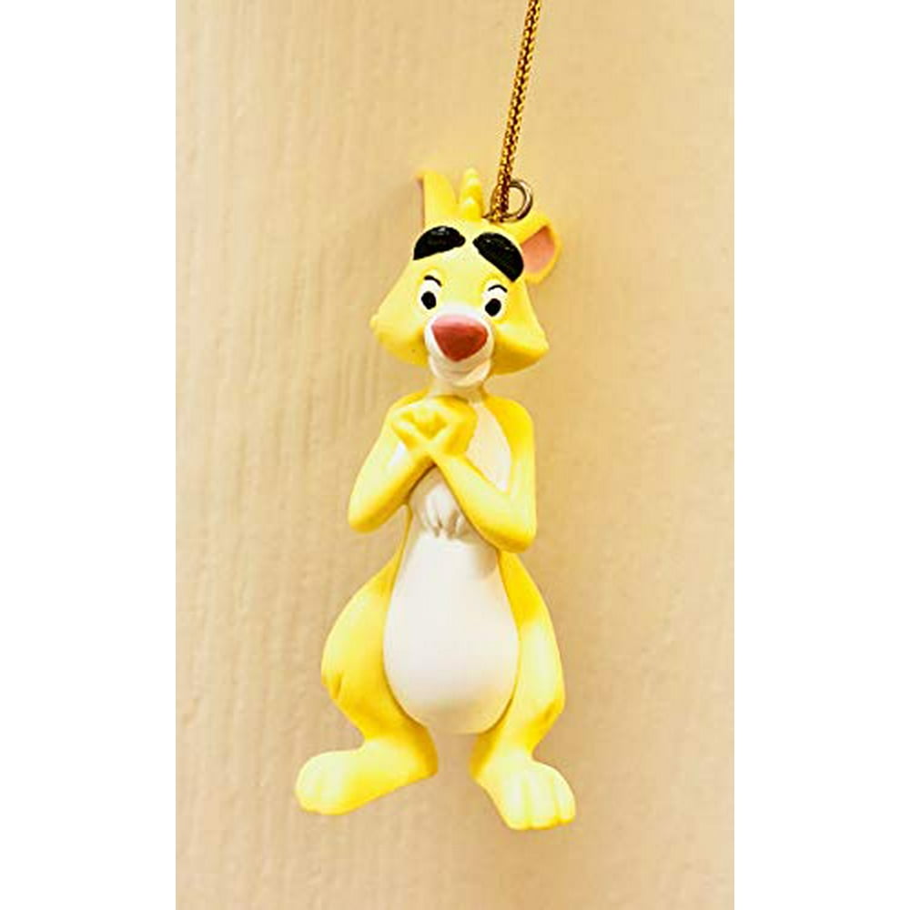 winnie pooh figurine