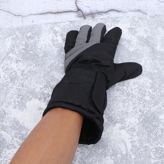Phenofice Heated Winter Ski Gloves 1 Pair Black with Adjustable Wrist Strap for Outdoor Sports and Cold Weather Activities