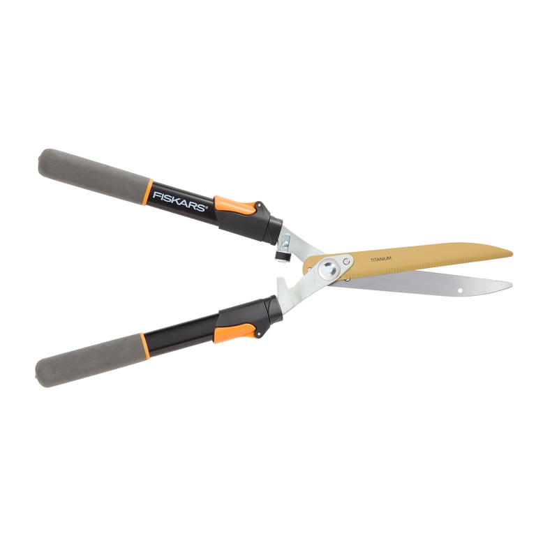 Fiskars Extendable Power-Lever Titanium Hedge Shears photo 7