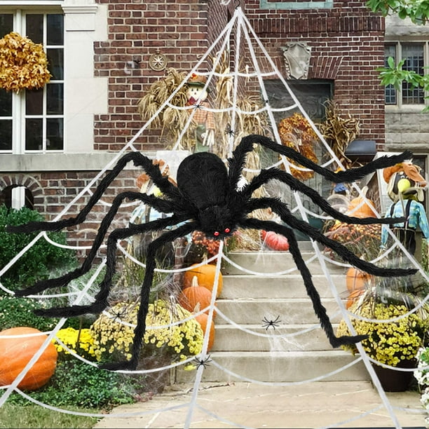 Big on sale plastic spiders