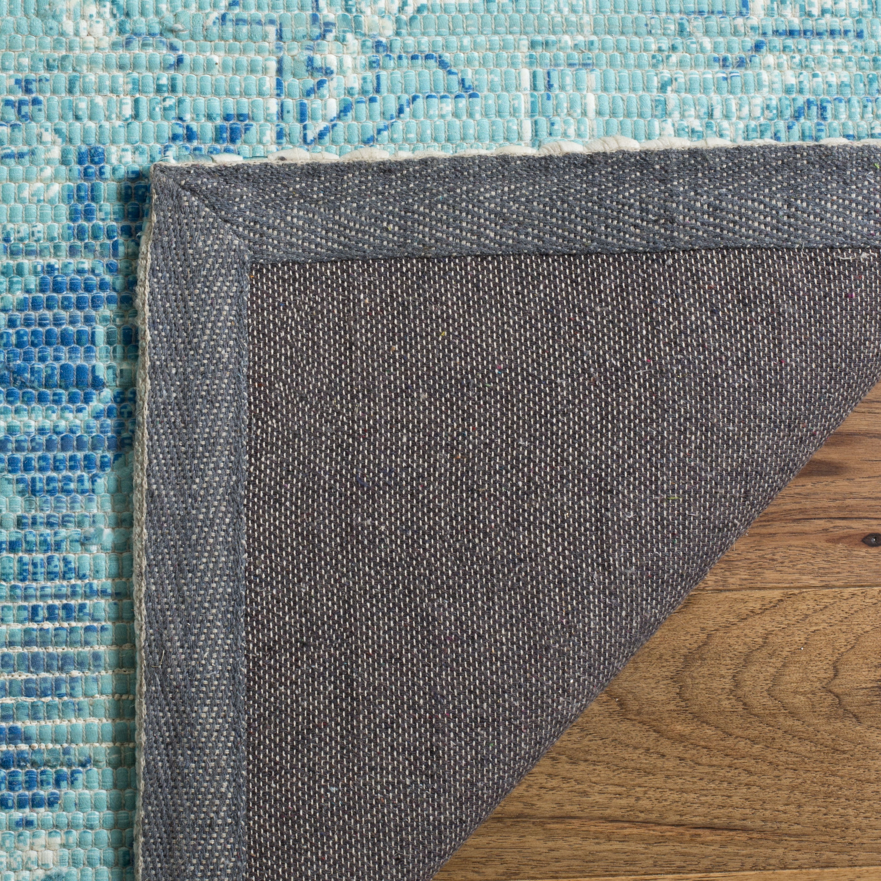 SAFAVIEH Saffron Erksine Geometric Runner Rug, Aqua/Blue, 2'3" x 8'