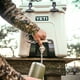 thumbnail image 5 of Enfriador de agua YETI Silo de 6 galones con grifo SurePour, 5 of 7