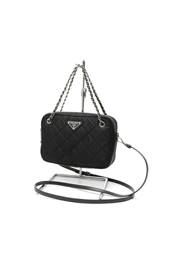 Pre-Owned Prada chain shoulder bag, model 1BH910, quilted nylon, black.
