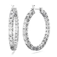 thumbnail image 4 of Pendientes Swarovski Matrix Hoop con cristales redondos blancos, 4 of 5
