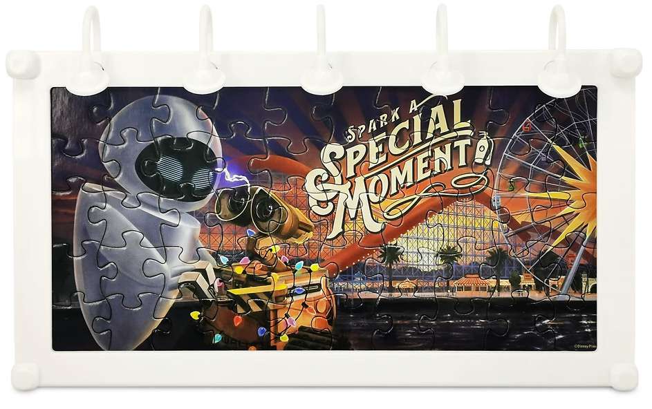 Disney and Pixar WALL-E & EVE Light-Up Jigsaw Puzzle 50 Pieces (Age 5+)