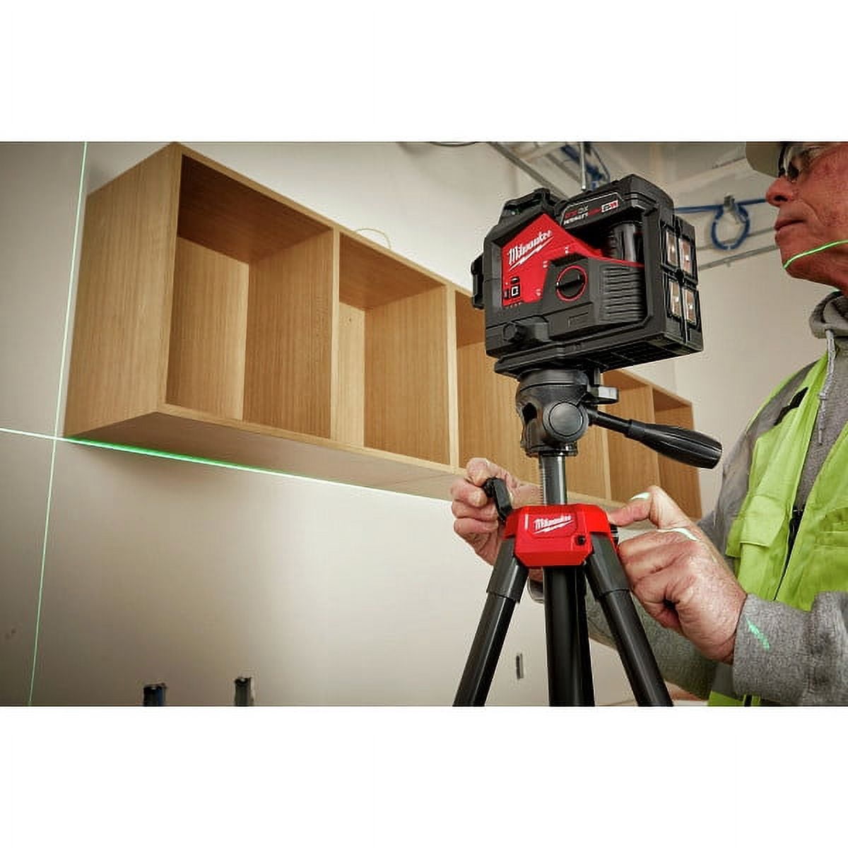 Milwaukee 48-35-1411 72 in. Laser Tripod