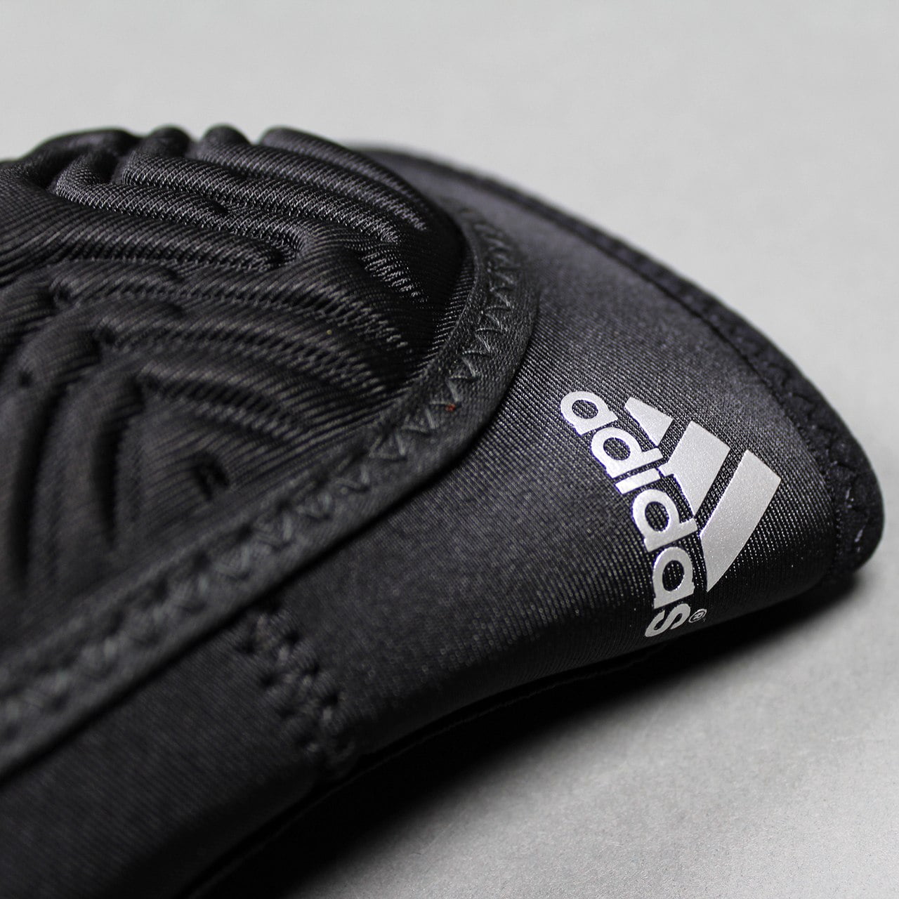 Adidas aK100 adiPower Wrestling Kneepad