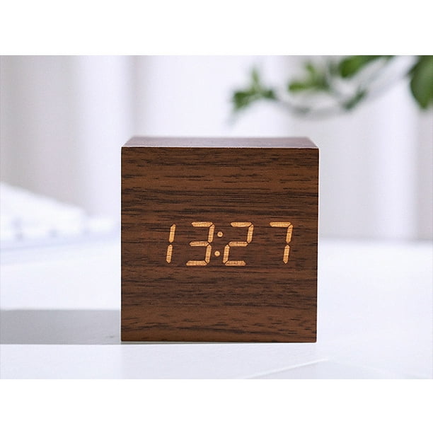 Reloj cubo madera sale