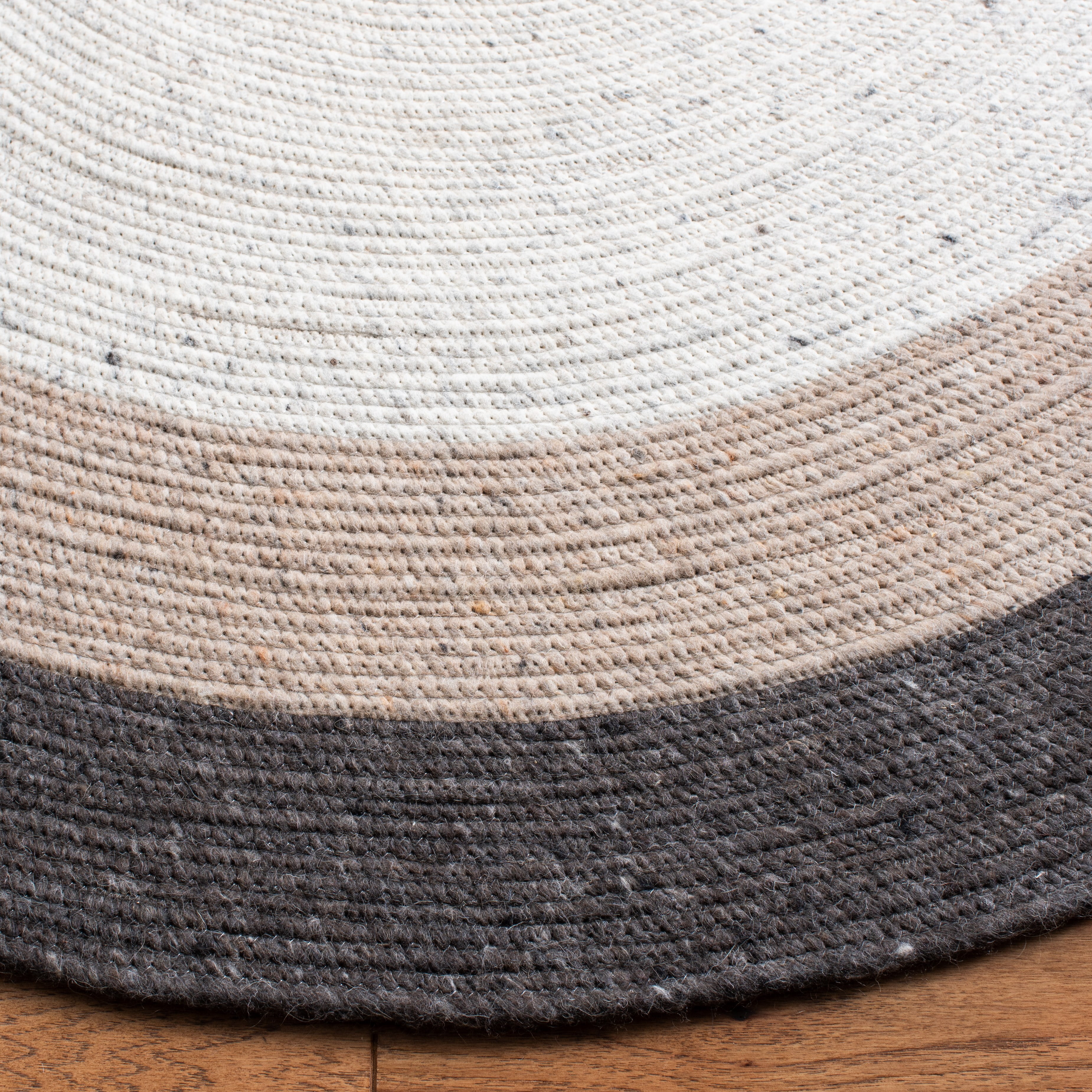 SAFAVIEH Braided Nazca Geometric Reversible Area Rug, Charcoal/Ivory, 8' x 10' Oval