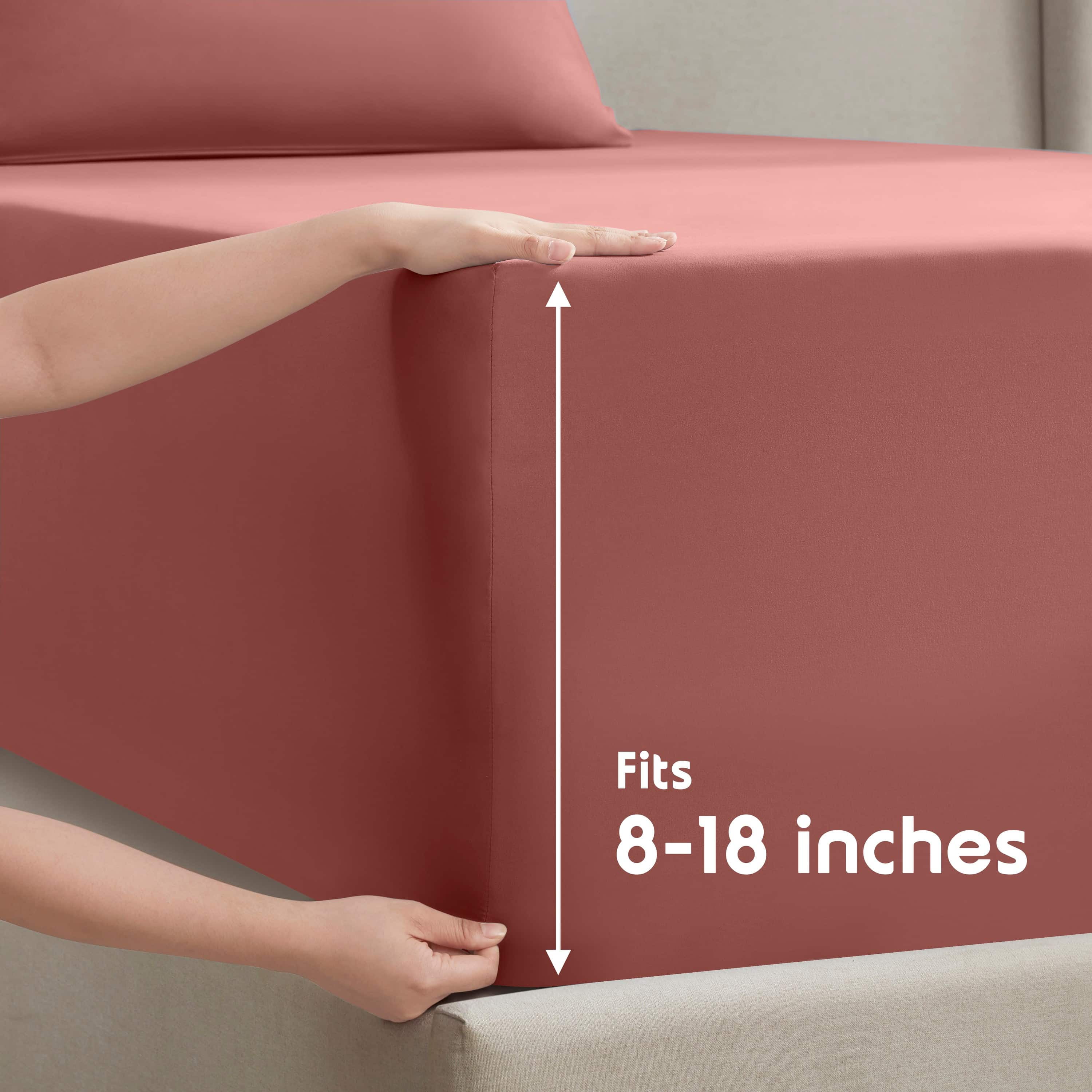 Lammaloe Twin XL Sheets Set, Hotel Style Deep Pocket 3 Piece Bed Sheets, Soft Microfiber Kids Bedding Set, Pink Clay
