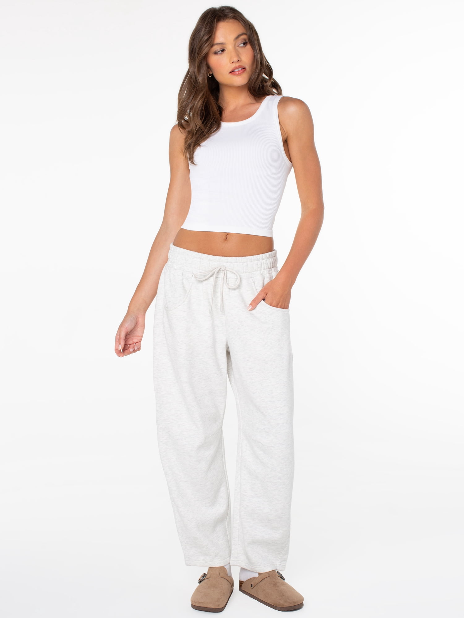 Celebrity Pink Women's and Women's Plus Fleece Barrel Sweatpant, Sizes XS-4X