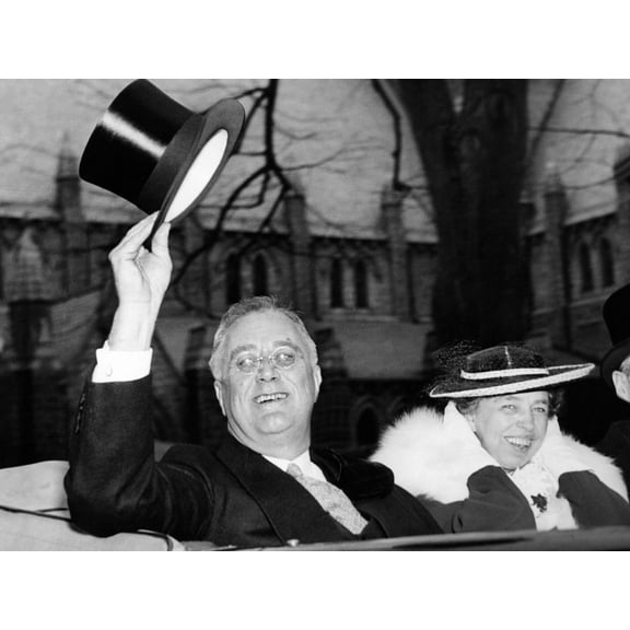 Art.com President Franklin and Eleanor Roosevelt Greeting Crowds in Washington DC Photo, 16" x 12"