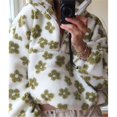 thumbnail image 4 of Sudadera de Mujer de Felpa Suave con Estampado Floral, de Cremallera, Estilo Suéter, Cómoda y Suave, Ideal para Otoño Verde S, 4 of 8