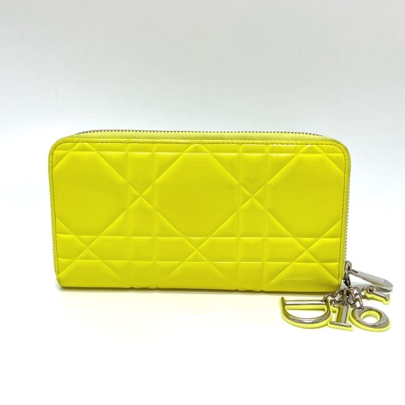 Pre-Owned Christian Dior Dior Cannage Round Wallet, Enamel, Women's, Neon Yellow