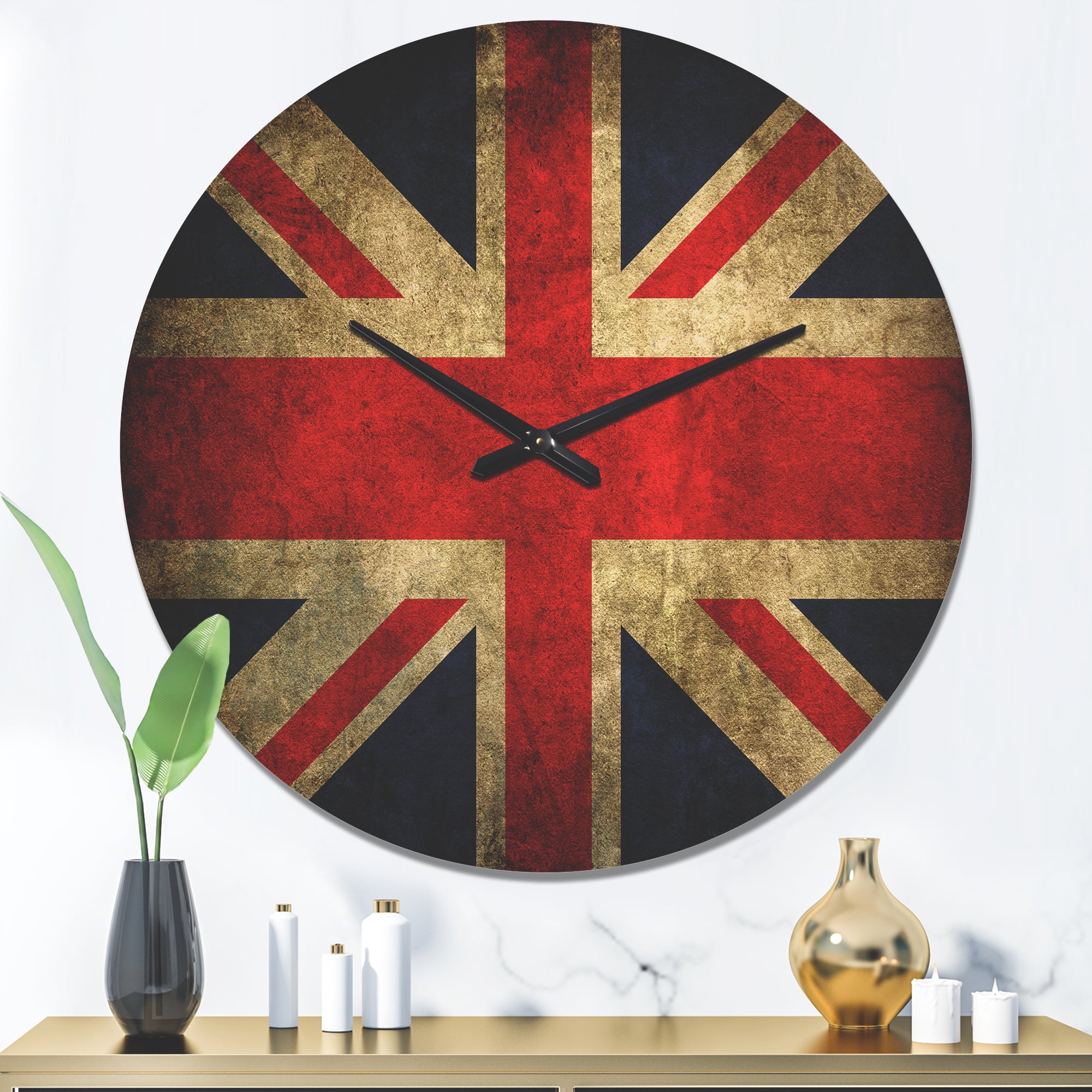 Designart 'Traditional UK Flag' Modern Wood Wall Clock