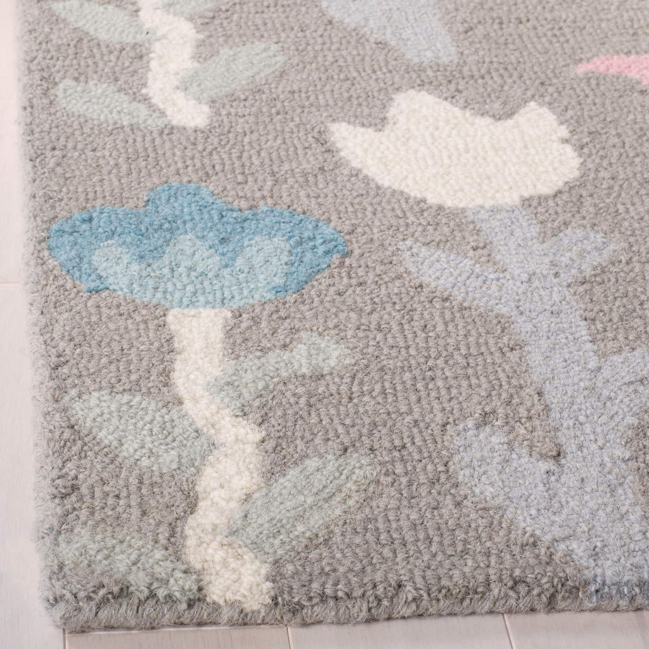 SAFAVIEH Kids Antoinette Floral Wool Runner Rug, Grey/Pink, 2'6" x 8'
