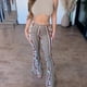thumbnail image 3 of Pantalones de mujer sexys ajustados y elásticos con estampados de estilo europeo y americano, 3 of 6