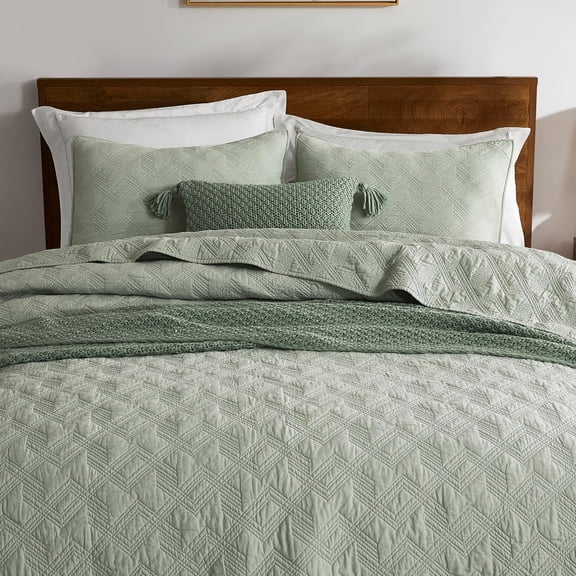 100% Cotton Oversized Quilt Set Sage Green California King Size Soft Lightweight Farmhouse Style Coverlet