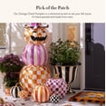 thumbnail image 2 of Escultura MACKENZIE-CHILDS en miniatura con forma de calabaza y naranja a cuadros en resina, 2 of 6