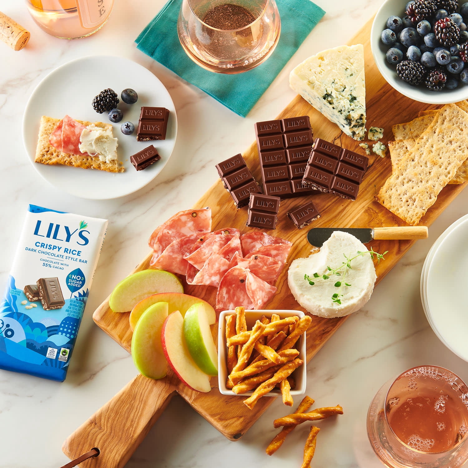 Lily's Crispy Rice Dark Chocolate Style No Sugar Added, Gluten Free Sweets, 17g Fiber, Bar 3 oz