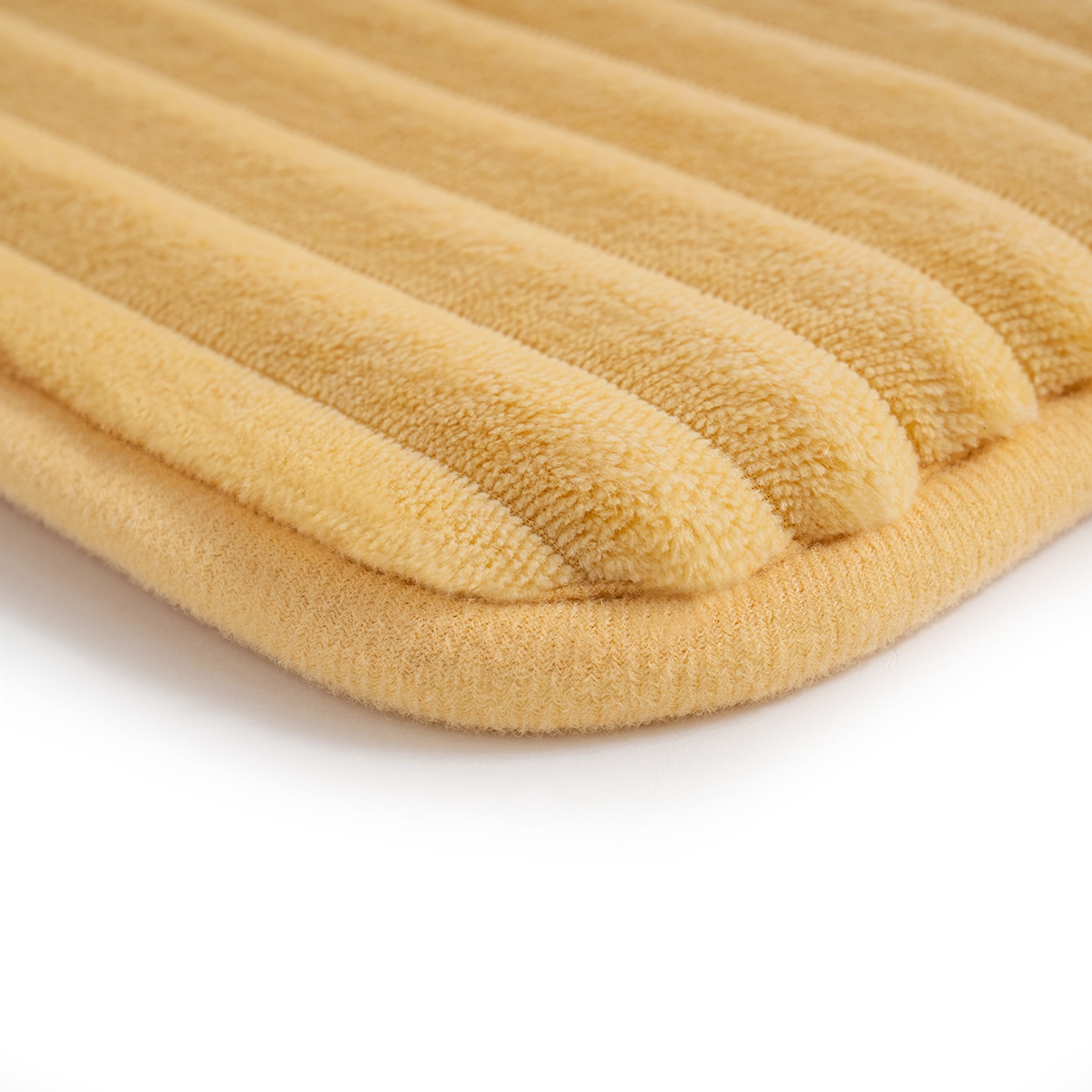 Mainstays Yellow 2-Piece Performance Foam 20"x 32" Bath Rug Set