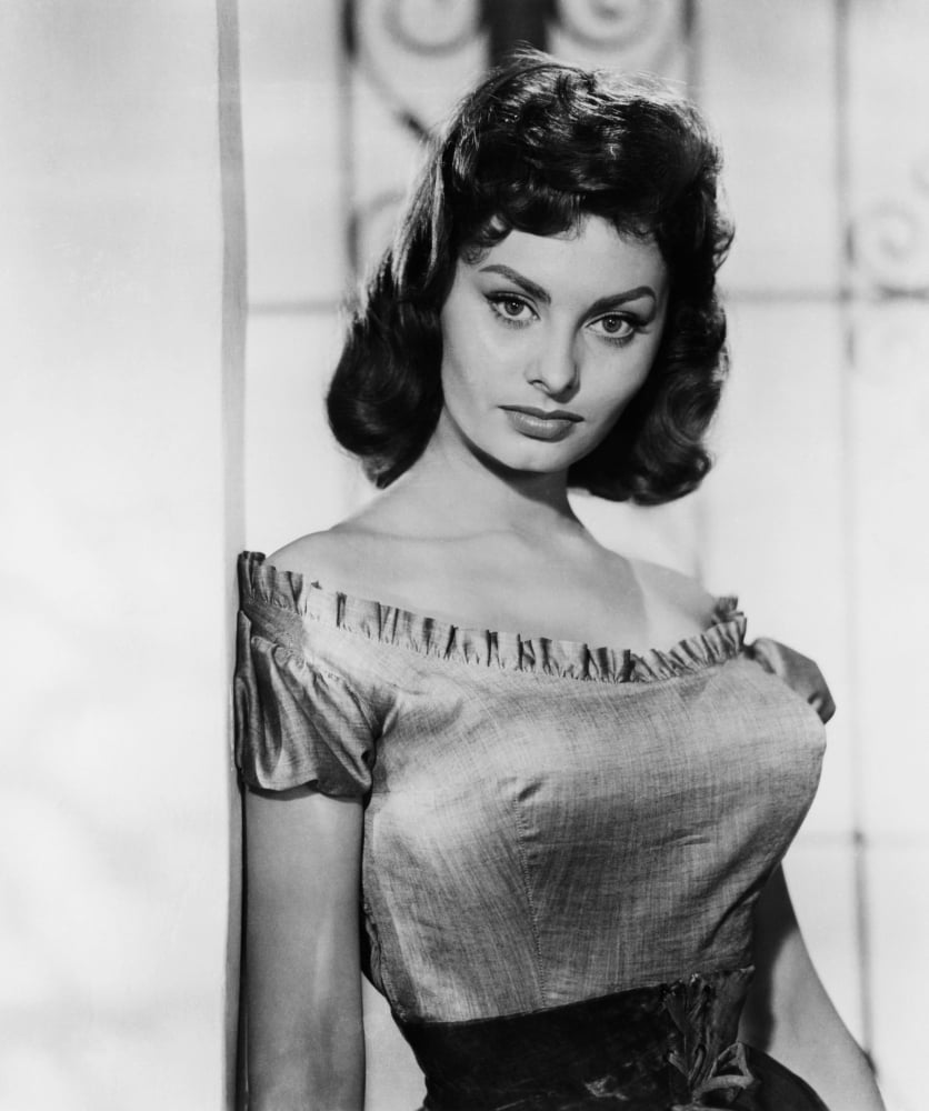 The Pride And The Passion Sophia Loren 1957 Photo Print (16 x 20 ...