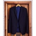thumbnail image 5 of Utopia Home Perchas de madera premium, paquete de 30 – Perchas duraderas y delgadas – Perchas para trajes con gancho giratorio de 360 ​​grados – Perchas de madera con ranuras para los hombros (color n, 5 of 5