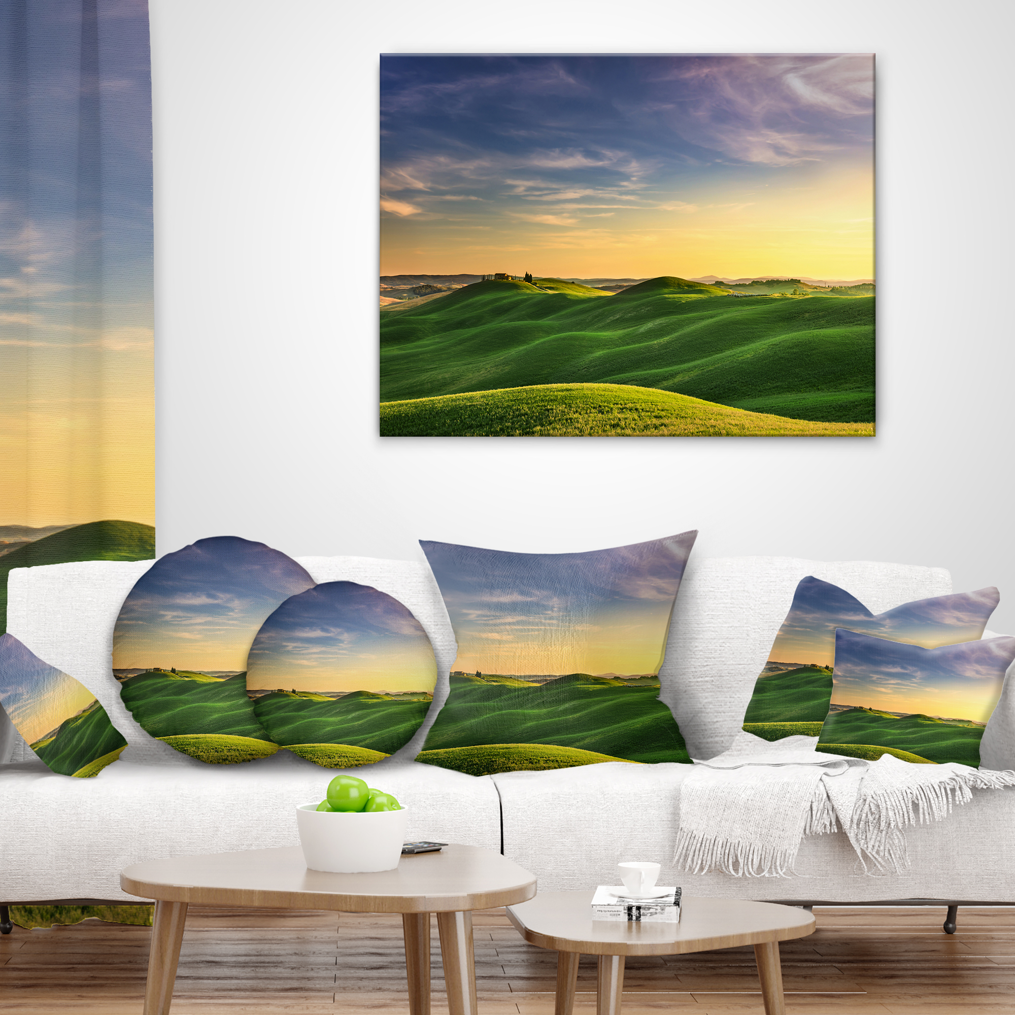 Designart Green Rural Rolling Hills Tuscany - Landscape Wall Throw Pillow - 16x16