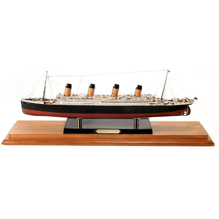 Minicraft Models, Model Kit, RMS Titanic Deluxe 1:350, White