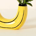thumbnail image 3 of Florero de resina con forma de plátano, adornos de escritorio, arreglo floral con forma de fruta, decoración de jarrón, 3 of 6