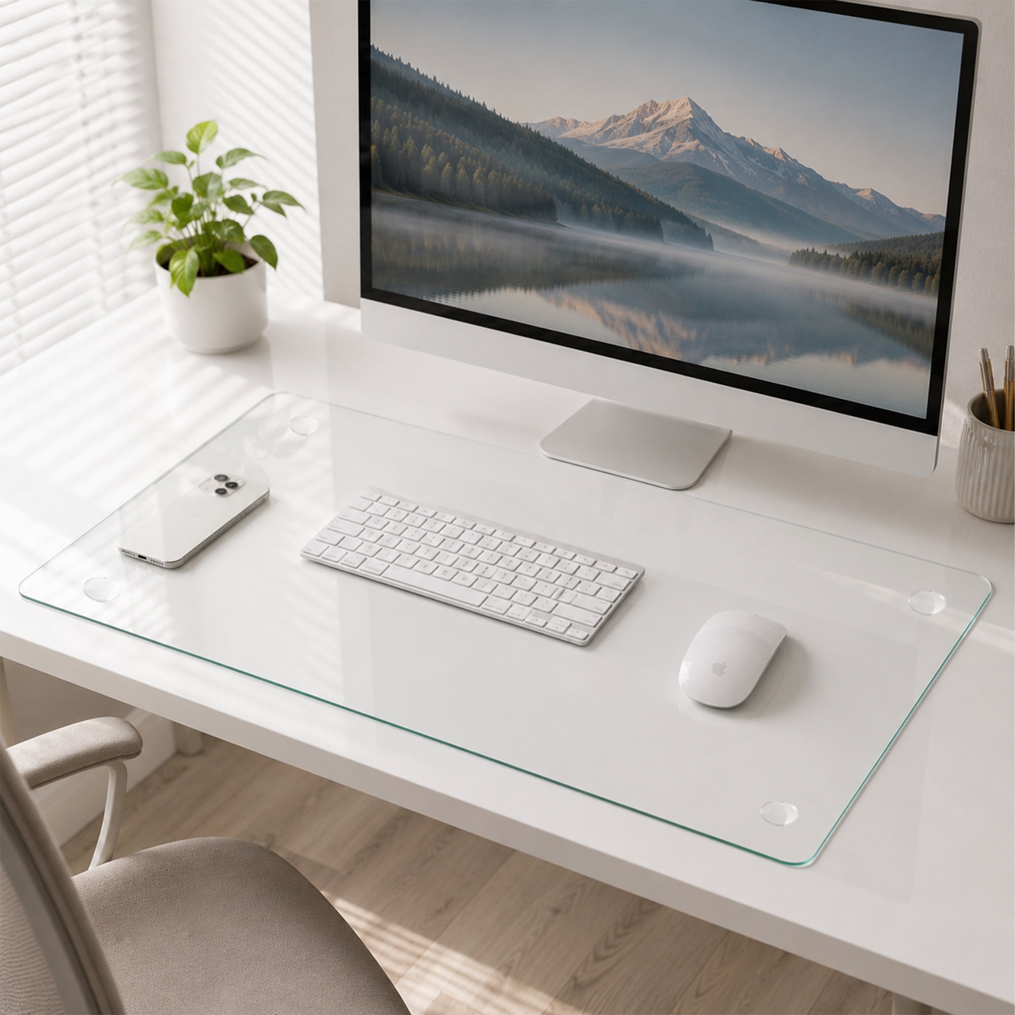 20 x 32 Inch Clear Tempered Glass Table Mat, Anti-Slip Desk Protector, Scratch & Heat Resistant, Polished Edge, Multi-Purpose Glass Pad for Home Office