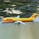 thumbnail image 5 of 1:400 Skala Metall Flygplansreplika DHL Boeing 757 Flygplan Diecast Modell Flygplan Hemmakontor Miniatyrleksaker för Barn - Perfekt, 5 of 5
