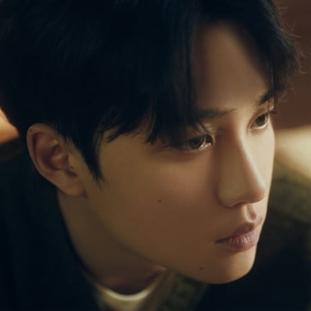 Expectation (A Version) - incl. 80pg Booklet, Folded Poster Photocard