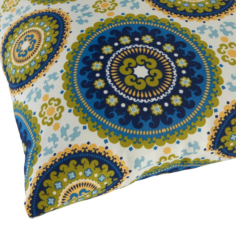 Medallion 19 x 12 in. Outdoor Rectangle Accent Pillow, Set of 2 Medallion 19 x 12 in. Outdoor Rectangle Accent Pillow, Set of 2