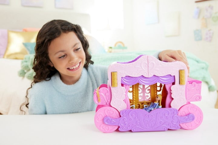 Disney Princess Ready for the Ball Closet Playset & Carriage to Castle Playset, for Girls Ages 3+