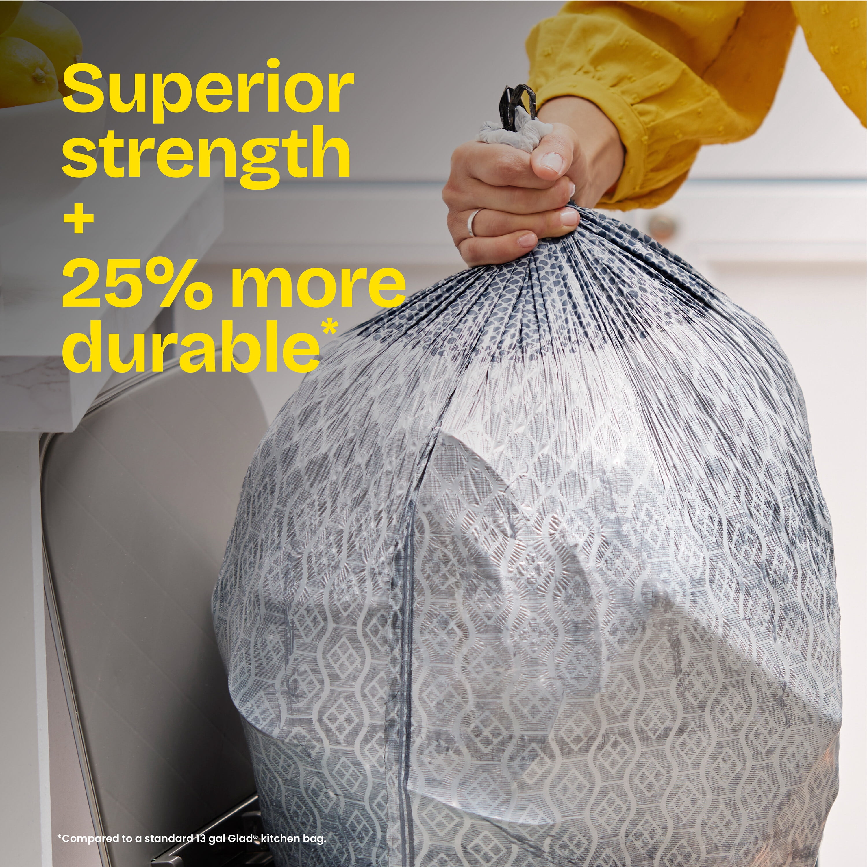 Glad 20-Gallon Scented Forceflex MaxStrength Tall Kitchen Drawstring Trash Bags, Fresh Clean Scent With Febreze Freshness, 80 Scented Bags