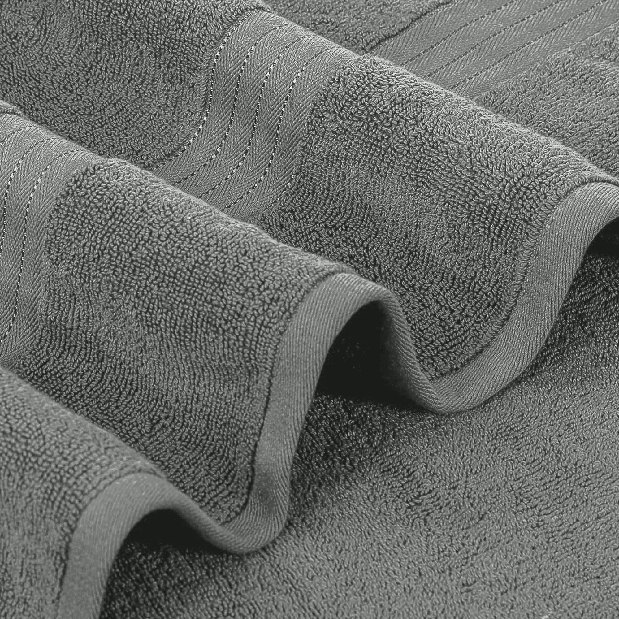 Bliss Casa Bath Towel Set 27 x 54 Inch (4 Pack) - 600 GSM 100% Combed Cotton Quick Drying Highly Absorbent Thick Bathroom Towels - Soft Hotel Quality for Bath and Spa