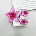 thumbnail image 1 of 3pc Plastic Hair Grabbers Set - Unique Egg Flower Design, Multi-functional, High-Quality, Suitable for Vacations and Parties, 1 of 1