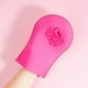thumbnail image 5 of Manopla autobronceadora b.tan Glow Your Own Way, de gel suave, 5 of 9